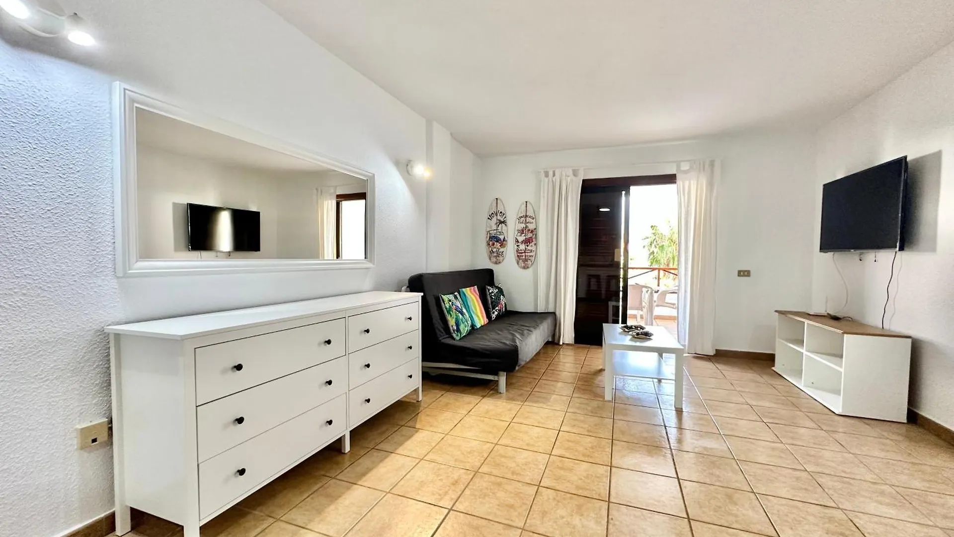 شقة Apartamento Villa Javier لوس كريستيانوس